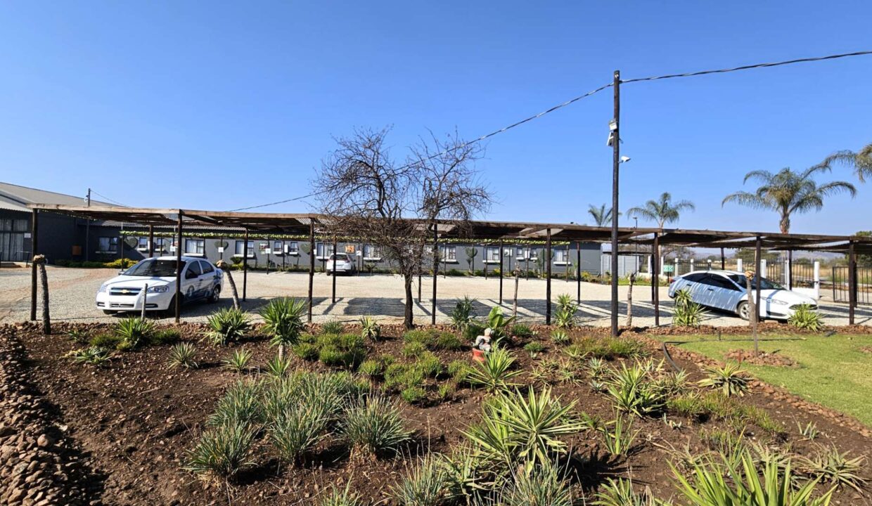 f_0634e13210ec40da91f47eabf35fab76