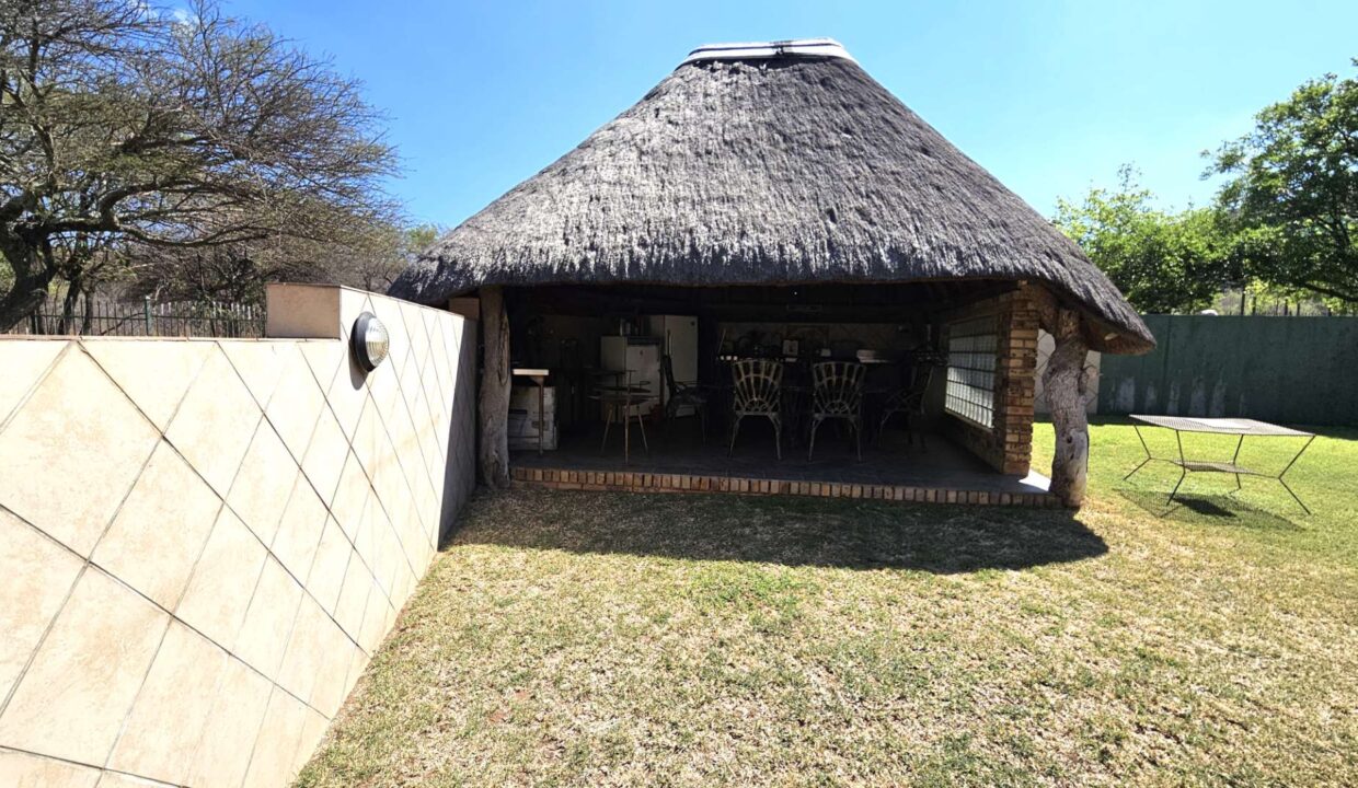 f_165d4f4df9dc4e09821eaa82d1e4a0a7