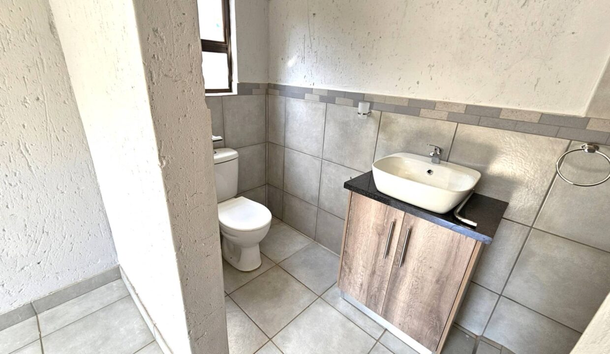 f_1e60b1d9f17f4488acb806cb6d0c3089