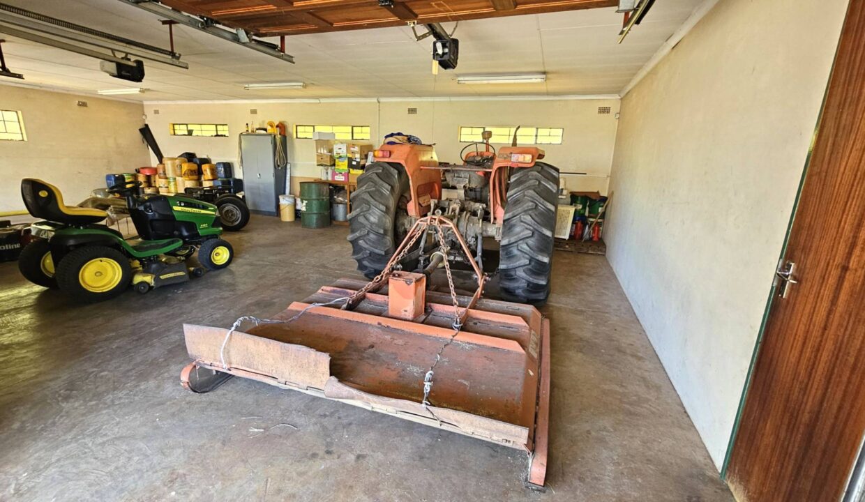 f_240b302e2f294b938d7a53c8e33d7d54