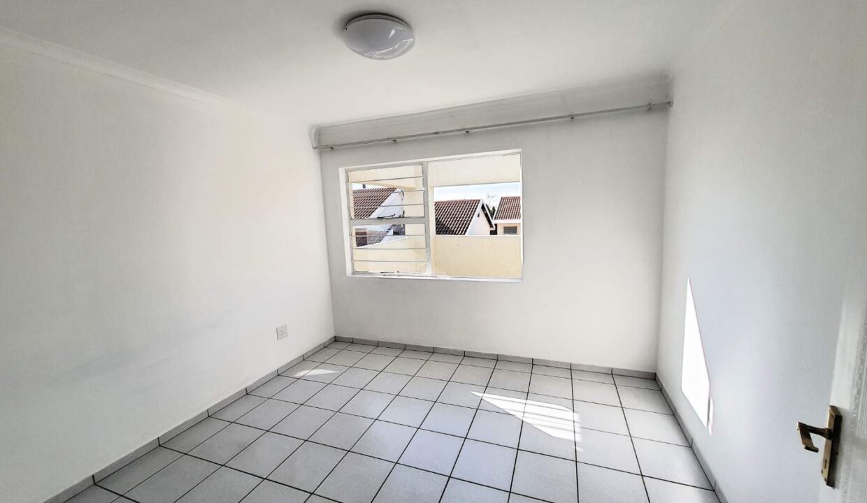 f_296878ac1d9a46f595de31ff41fab181