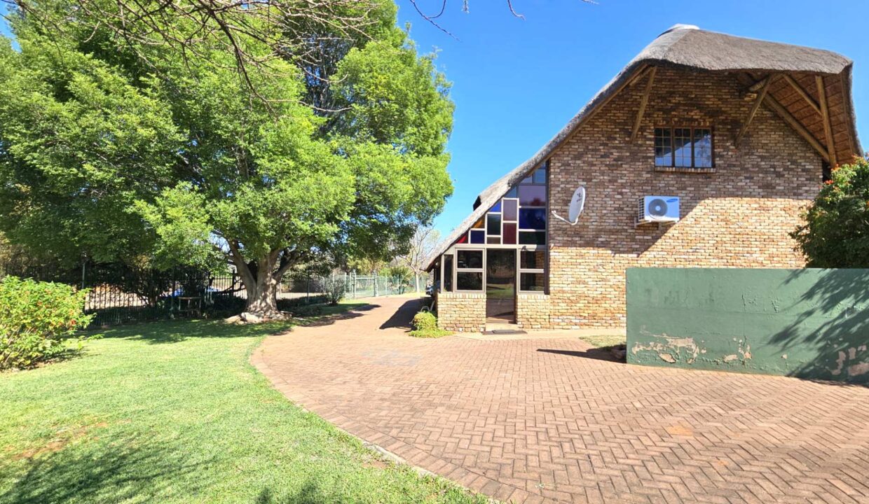 f_3dc09bbc680b44d79a20d7b54714e47d