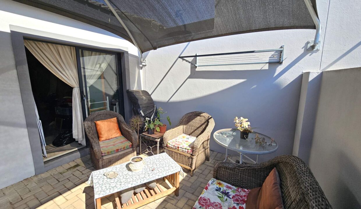 f_51ea18b0c3ca4a67b86e55e50f40deb9