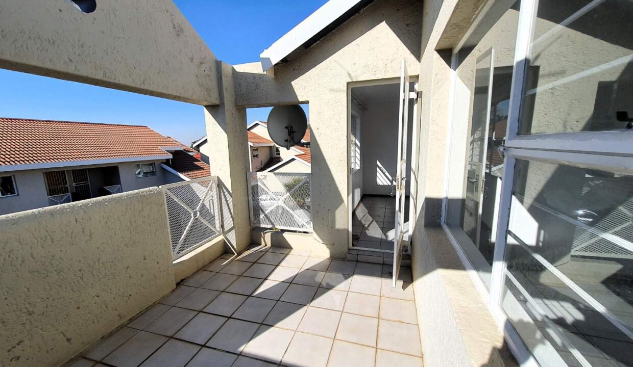 f_54e64b72cba84b6aaf2a6875384f95c6