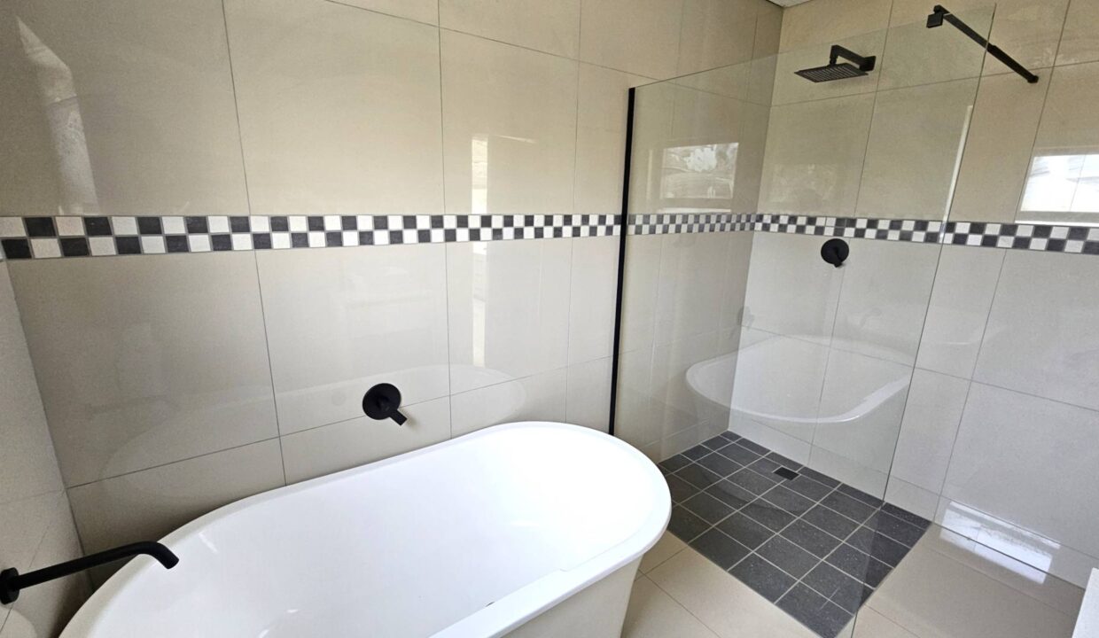 f_69222da0ea6a4606af053cf42d4e0efc