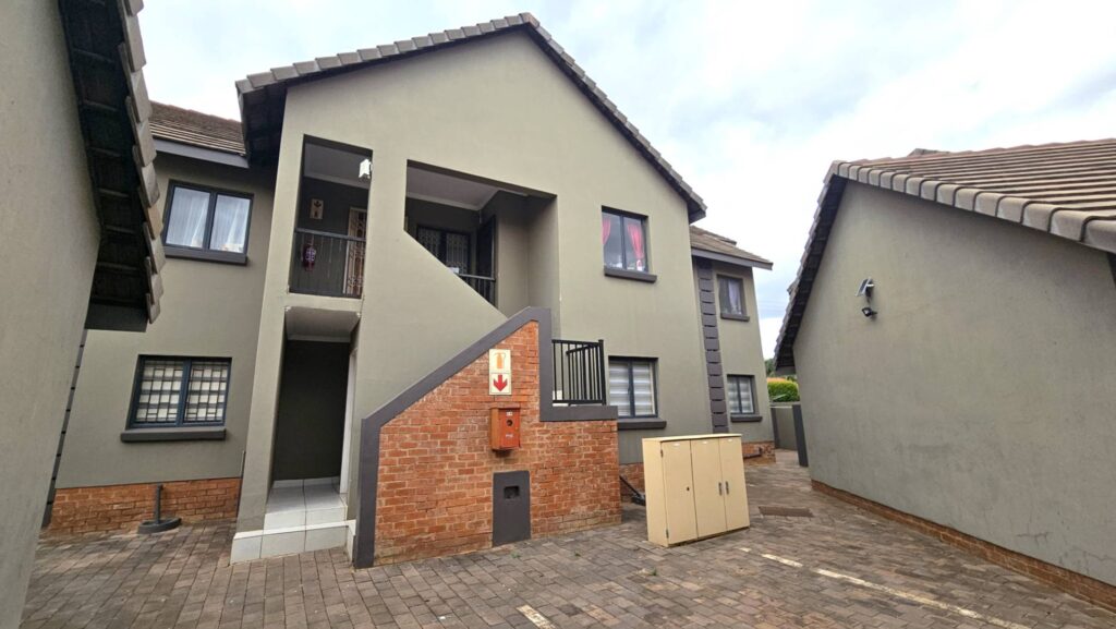 3 BEDROOM TOWNHOUSE TO RENT IN MELODIE HARTBEESPOORT