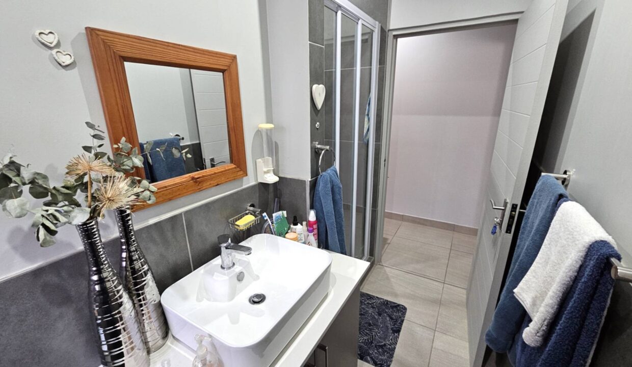 f_77cd529778f04fdc8a96cc575e2298c6