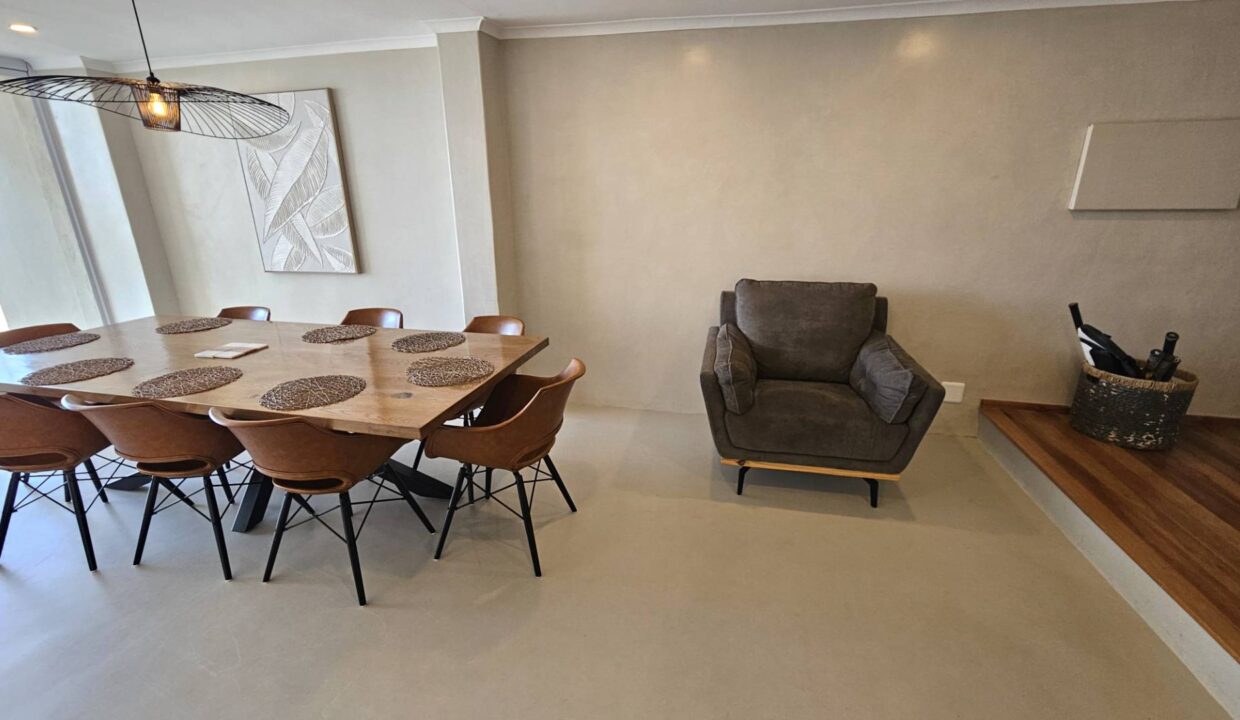 f_8dc5172f74224338825b9c2297353cb8