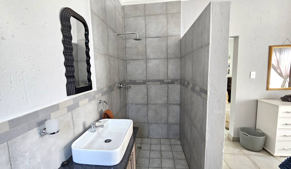 f_9f47ebc1fa384fe8ac3cee1049c69068