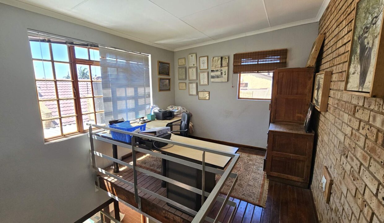 f_bdbf326fcb8a4b8dad55066ebf101982