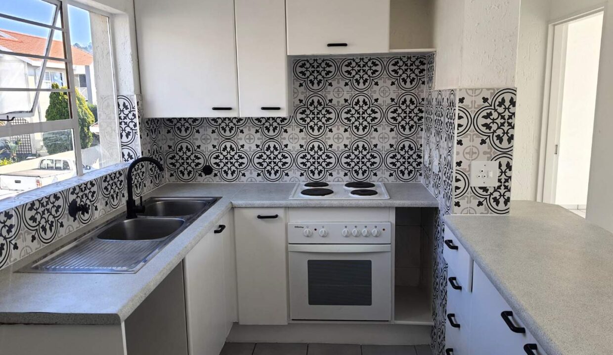 f_ccb141eadba1483ca1d621bf900f4d17