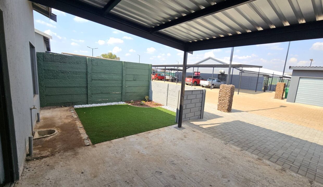 f_d18188ec5f384f44b2d9585a7e4a7232