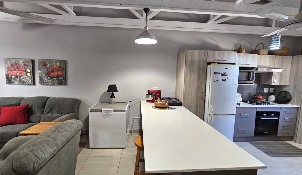 f_dab384456e6848d0a5a8b56e35e29981