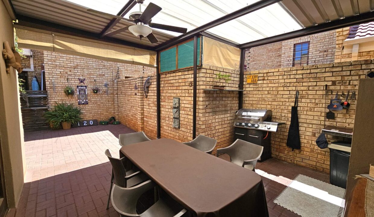 f_ea11099978fa4fb9a5ce78b499cdd922